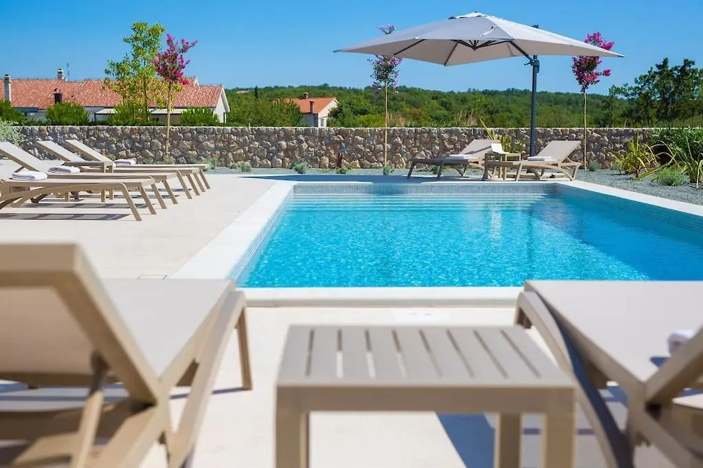 Luxury Villa Harmony With Heated Pool And Seaview Vrh