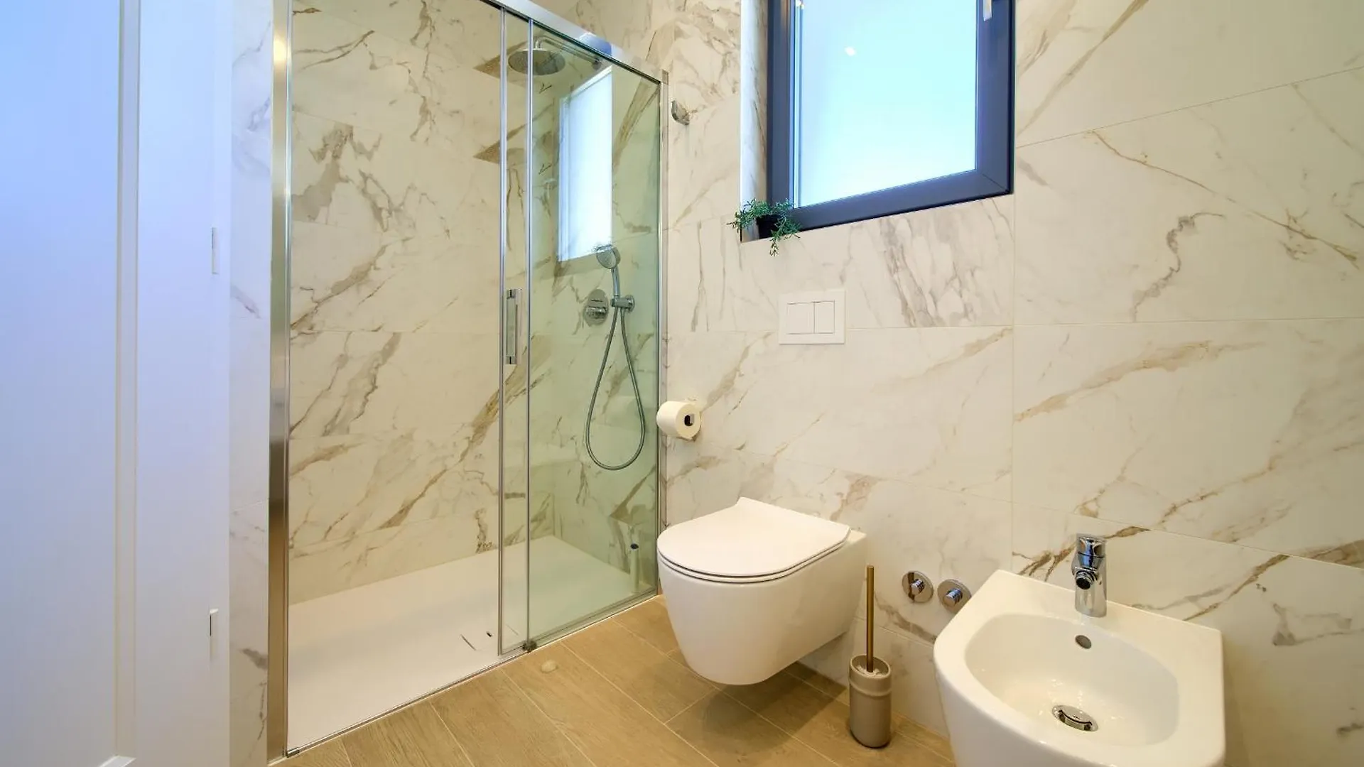 Luxury Villa Harmony With Heated Pool And Seaview